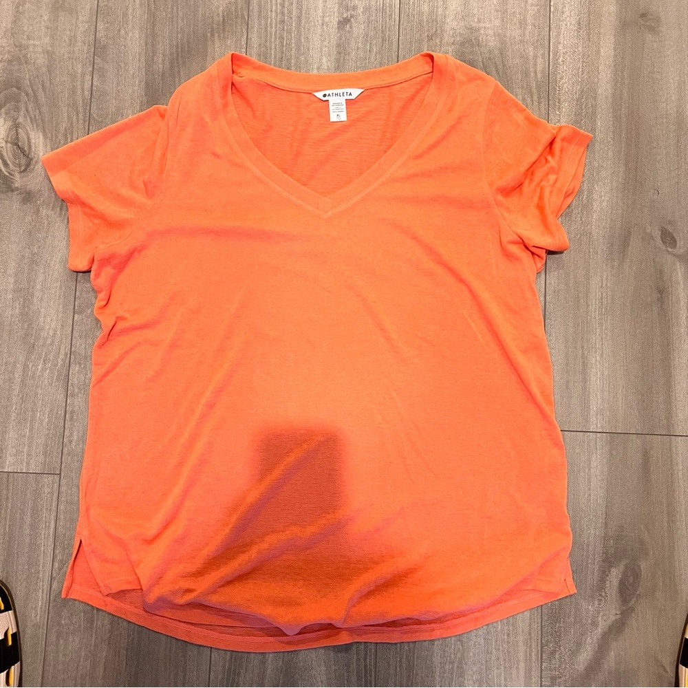Athleta BREEZY SCOOP V TEE Orange